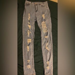 Brand new Shein high rise ripped jeans, super cute for casual wear.